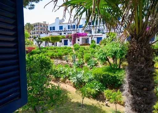 Newly Renovated 2 Bedroom Beachfront House Sitio de Calahonda Apartment